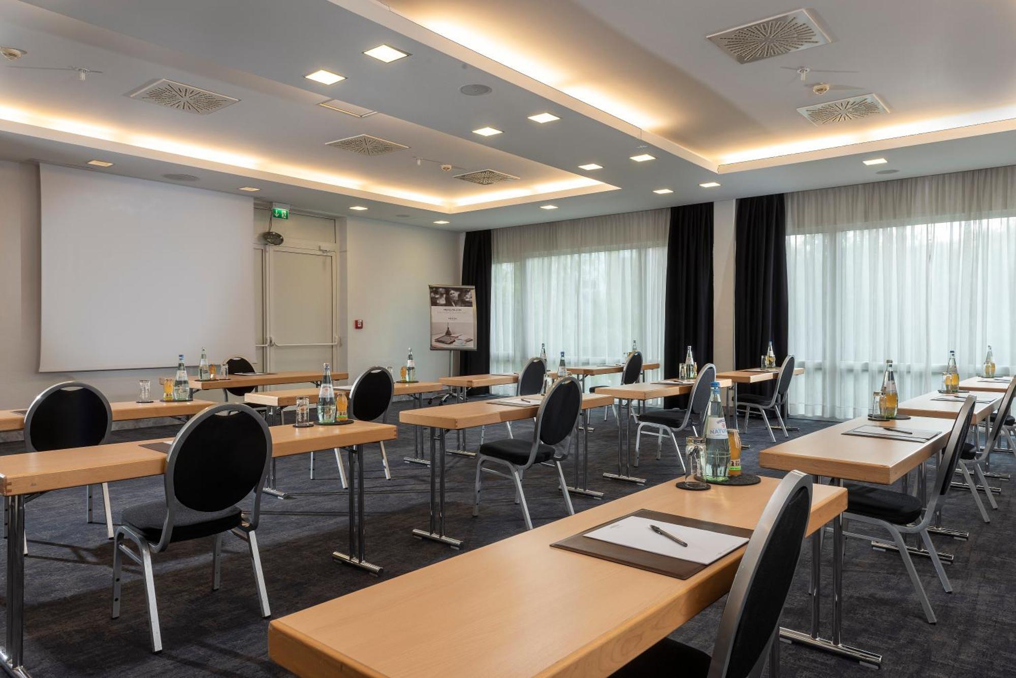 Mercure Hotel Dusseldorf Sud Εξωτερικό φωτογραφία